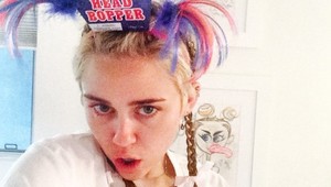 Miley Cyrus (21) opäť šokuje: Nechala sa odfotiť nahá!
