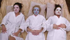 Napínavé finále čiernej komédie Čierne vdovy: Z rozuzlenia budete mať husiu kožu!