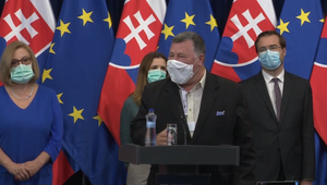 Pozor na druhú vlnu, varuje krízový štáb. Ako to ale bude s dovolenkou?