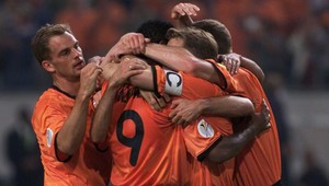 Holanďania pred bránami MS, ťahákmi súboje v Istanbule a Londýne