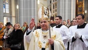 Slovenskí biskupi o pápežovi Františkovi: Bol mužom viery, pokory a odvahy