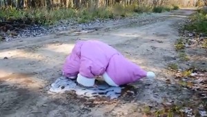 Bábätko a korčuľovanie na ľade: Rozkošné, ako málo stačí ku šťastiu!