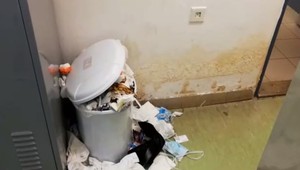 Medici diskutovať chcú, vedenie nemocníc vraj nie