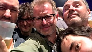 Členovia HEXu sú už páni v rokoch, šedivé vlasy a päťdesiatky na krku