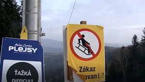 Sánkovačka v Plejsoch pripravila žiačku o život. Obžalovaná učiteľka na súd opäť neprišla