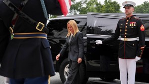 Návrh Meloniovej: Pokiaľ Rusko znovu zaútočí, NATO pomôže Ukrajine vojensky do 24 hodín