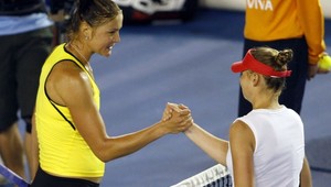 V ženskom finále Serena s Dinarou o svetovú jednotku