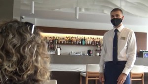 Pandémia hrobárom pracovných miest: Namiesto ľudí sa budú do popredia dostávať roboty