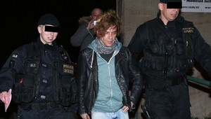 Takto si polícia prišla pre exmilenca Ivety Bartošovej Michala Penka