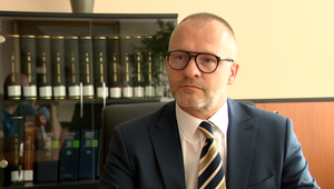 Prokurátor Remeta: Zatiaľ nebudem hovoriť, kto je podozrivý. Zásah zastavil a neskôr povolil policajný prezident Kovařík