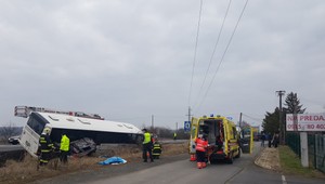 Tragická nehoda pri Lučenci. Jeden mŕtvy