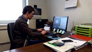 Školy produkujú študentov nepoužiteľných v praxi