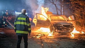 Pikošky z nakrúcania výbuchu auta v Ultimáte: V pozore bola aj nemocnica na Kramároch!