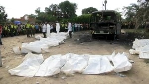 Pri nehode autobusu zhorelo 31 detí