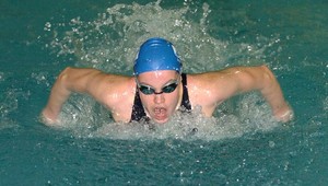 Klobučník v slovenskom rekorde, Smolenová v kŕči