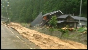 Japonsko bojuje s tajfúnom Talas, zabil 25 ľudí