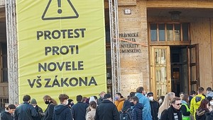V Bratislave protestovali študenti. Odmietajú novelu zákona o vysokých školách