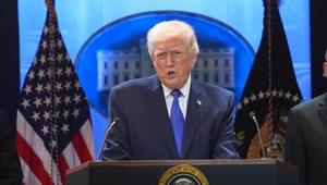 4 roky ruskej agresie: „Ako keby noty Trumpovi diktovala Ruská federácia,“ hovorí odborník