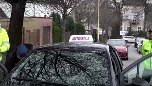 Študenti autoškôl zažili stres. Podrobili sa policajným kontrolám