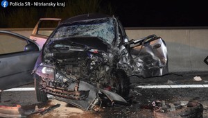 Tragická dopravná nehoda: 68-ročný vodič prešiel do protismeru, zrážku s autom neprežil