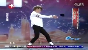 Babička (65) má Talent! Imitovala Jacksona