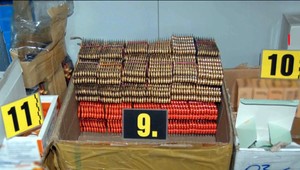 Policajný zásah odhalil nelegálne obchodovanie s tabletkami. Pred súd sa postavili dvaja muži