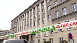 Polícia obvinila 45-ročného muža, ktorý nahlásil bombu na súde