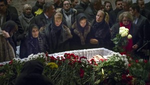 Moskva sa rozlúčila so zavraždeným Nemcovom