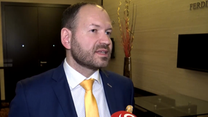 Analytik Stanislav Pánis: Aj taxikári v New Yorku čiastočne jazdia na ruskú ropu