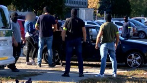 Štyri výstrely a ženský krik. Kukláči zasahovali v Humennom