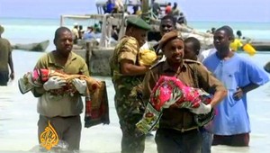 Potopil sa trajekt, nezvestné sú desiatky ľudí aj deti!