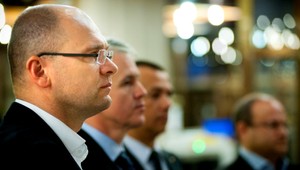 Sulík sa má ospravedlniť za pád Radičovej vlády, vyzýva ho strana SKOK