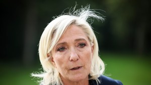 Le Penová so spolupracovníkmi strany RN pred súdom: Čelia obvineniam zo sprenevery