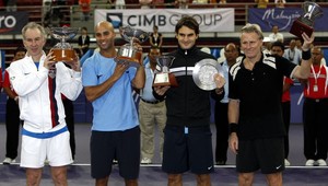 McEnroe vyvádzal...tesne pokoril Borga