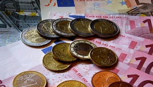 Ekonomika pre obyčajných ľudí? Len tu...