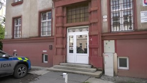 Konflikt v podniku sa skončil smrťou. Pobodali 24-ročného muža