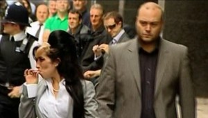 Amy Winehouse leží už 3. noc v nemocnici