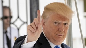 Donald Trump sa vyhráža Iránu