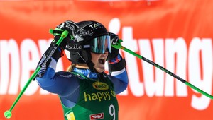 Úvod sezóny v Söldene senzačne pre mladú Novozélanďanku Robinsonovú, Vlhová na 14. mieste