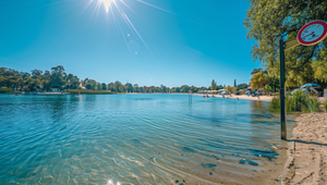 Vyhnite sa rizikám: Kde a ako sa bezpečne kúpať