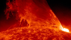 Solárny ohňostroj: Gigantický výbuch na Slnku