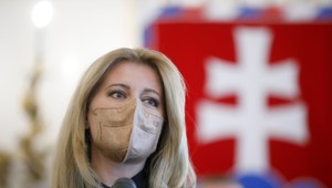 ONLINE: Ruská propaganda je prítomná aj medzi slovenskými politikmi, uviedla prezidentka Čaputová