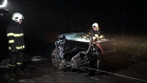 Smrteľná nehoda na východe Slovenska. Zraneniam podľahlo 17-ročné dievča