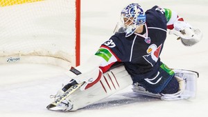 KHL: Slovan nastúpi v Kazani s Janusom v bránke