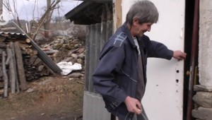 Muž z východného Slovenska sa nemôže zamestnať, pretože celý život pracoval. Starosta musí dať prácu ľuďom bez vzdelania