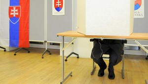 Nepoužité hlasovacie lístky musíte odovzdať, inak vám hrozí pokuta