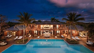 Prímorský palác Brucea Willisa vás zaručene dostane