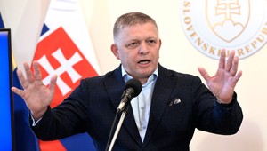 „Čo je na tom?“ reaguje Fico na nákup miliónovej vily pre ústavných činiteľov