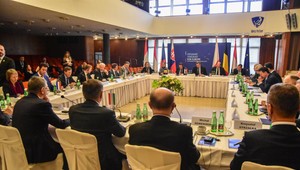 Kúpeľné mesto žije politikou. V Piešťanoch sa stretli zástupcovia V4