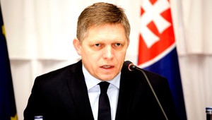Fico chce pomôcť rodinám s deťmi pri financovaní detských táborov